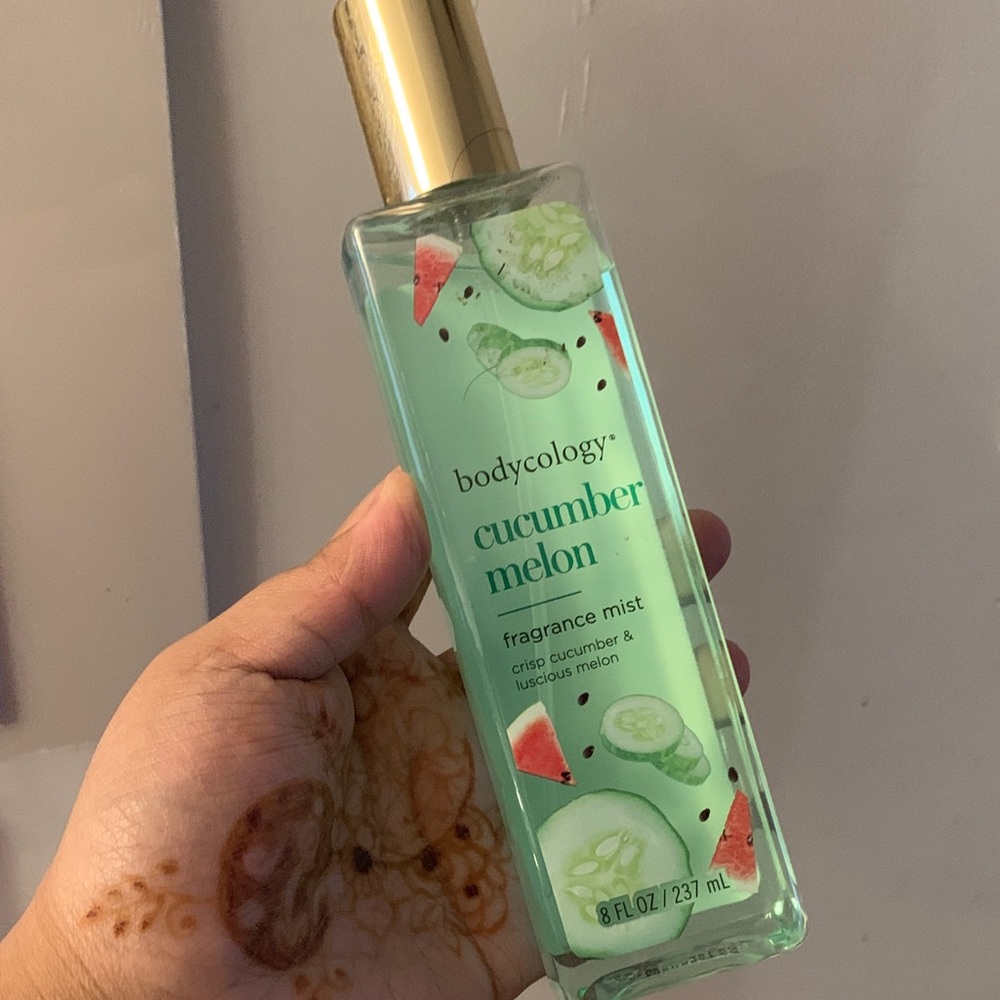 Bodycology Cucumber Melon Fragrance Mist - Light Green Bottle